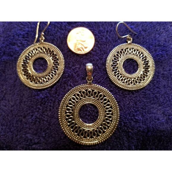 Sterling Silver Pendant and earring set circle J100325 - Picture 1 of 5